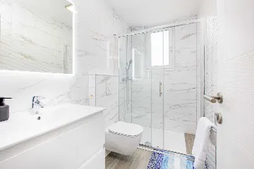 2-Bedroom Apartment in Vantačići (Krk) for 6