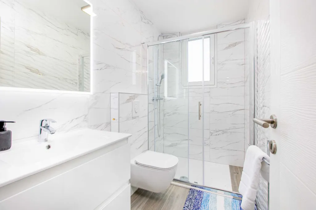 Jacuzzi Apartment in Vantačići (Krk) for 4