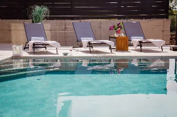 Villa for 8 Guests in Baška (Krk)