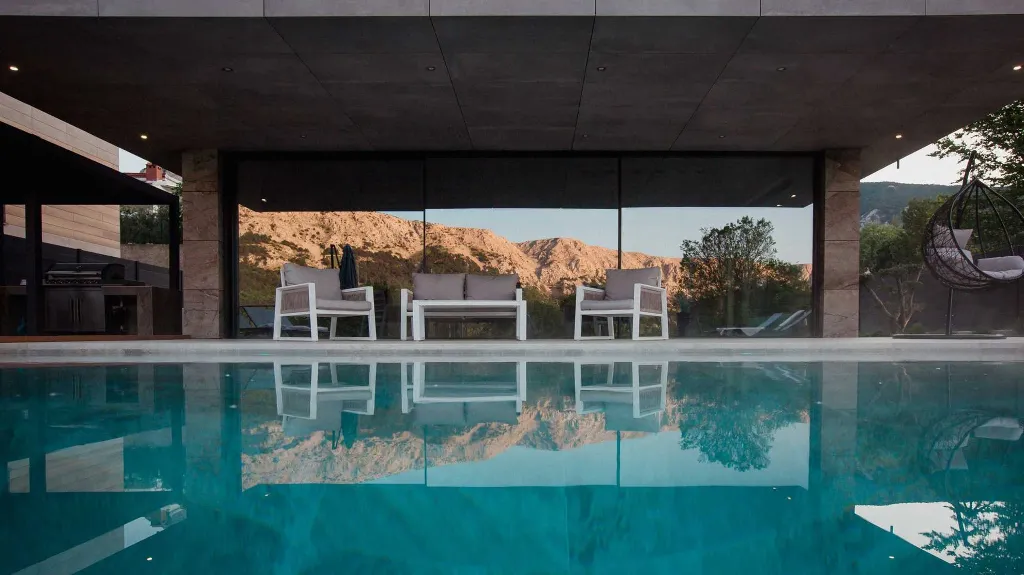 Villa in Baška for 8 Guests with Heated Pool