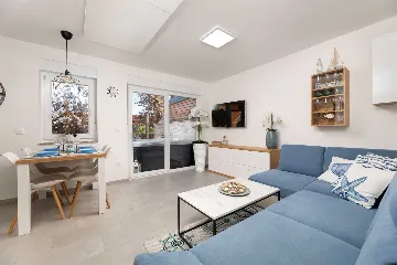 Apartment in Čižići (Krk) with Private Heated Jacuzzi