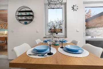 Apartment in Čižići (Krk) with Private Heated Jacuzzi