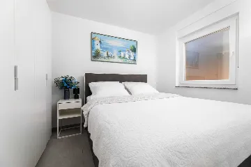 Apartment in Čižići (Krk) with Private Heated Jacuzzi