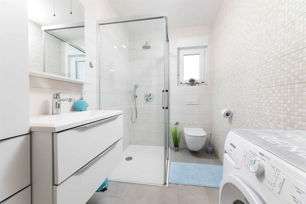 Apartment in Čižići (Krk) with Private Heated Jacuzzi