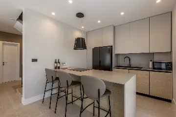 3-Bedroom Villa for 6 Guests in Pijavičino