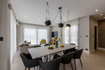 3-Bedroom Villa for 6 Guests in Pijavičino