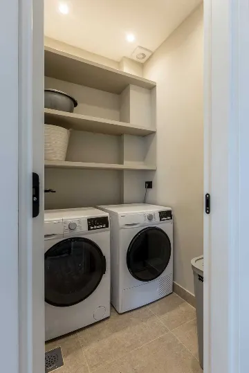 3-Bedroom Villa with Heated Pool in Pijavičino