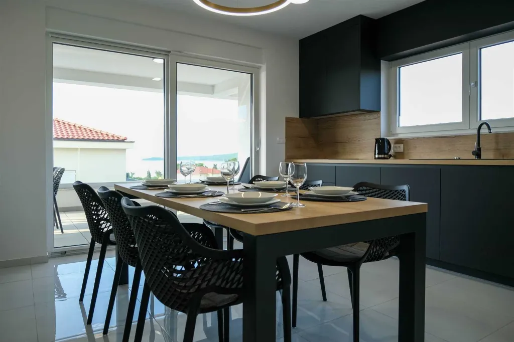 Coastal Elegance Apartment Malinska