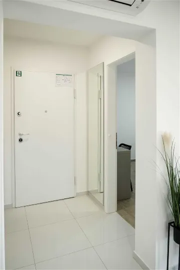 Coastal Elegance Apartment Malinska