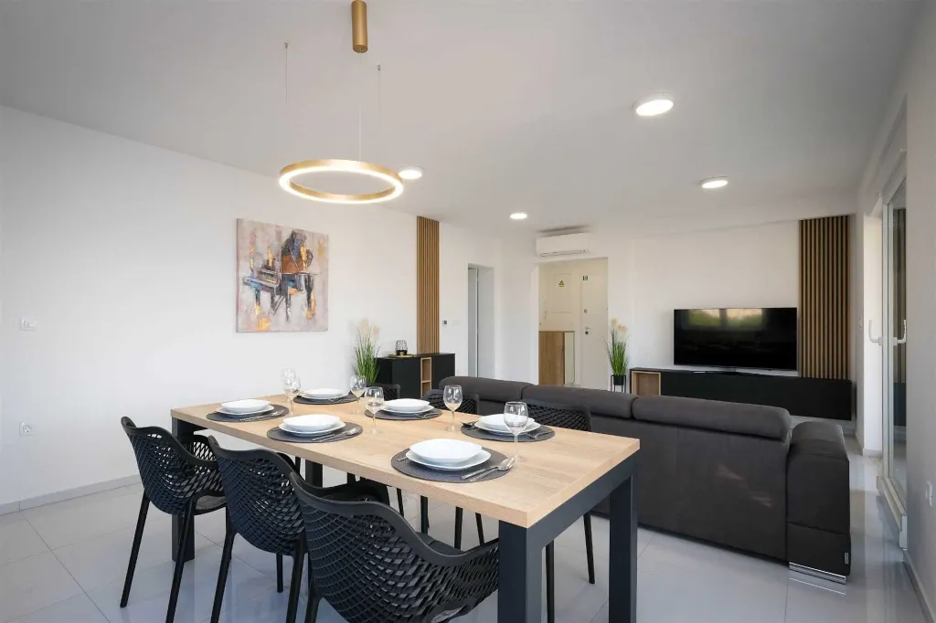 Coastal Elegance Apartment Malinska