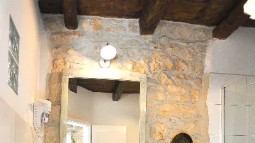 Villa with Heated Pool in Nedešćina for up to 8