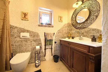 Šilo (Krk) Villa for 8 Guests with Heated Pool