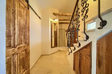 Šilo (Krk) Villa for 8 Guests with Heated Pool