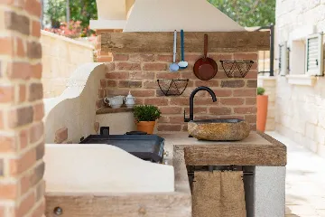 Šilo (Krk) Villa for 8 Guests with Heated Pool