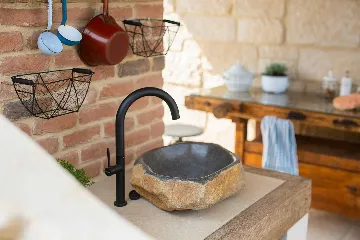 Šilo (Krk) Villa for 8 Guests with Heated Pool