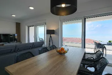 Sea-View Apartment with Balcony in Malinska (Krk)