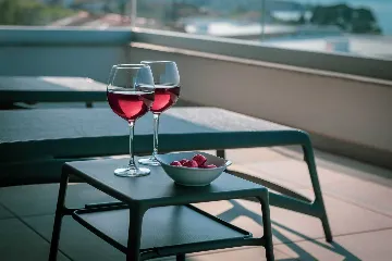 Sea-View Apartment with Balcony in Malinska (Krk)