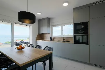 Sea-View Apartment with Balcony in Malinska (Krk)