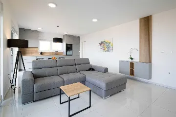 Sea-View Apartment with Balcony in Malinska (Krk)