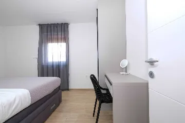 Sea-View Apartment with Balcony in Malinska (Krk)