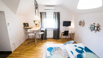 Double Room with Garden View in Velika Gorica