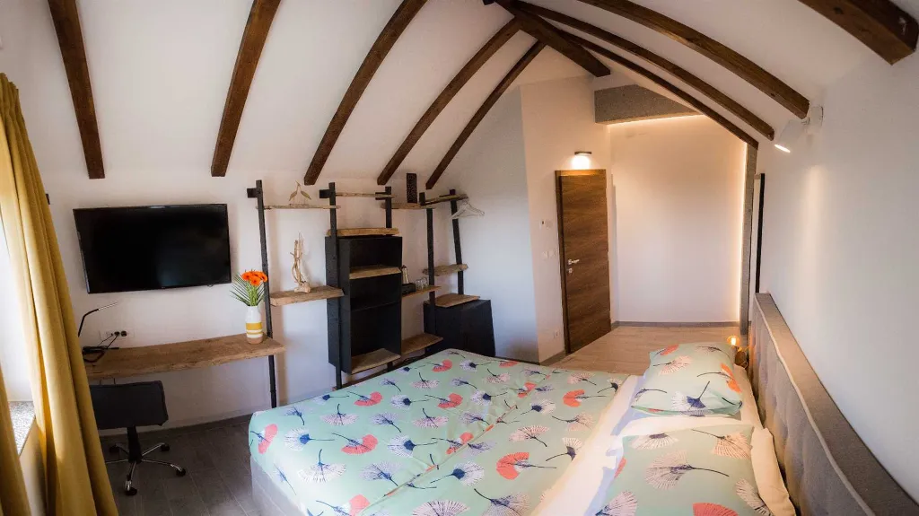 Velika Gorica Double Room with View