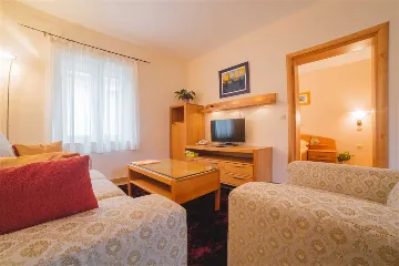 Hvar Apartment for 2 Guests with Sofa Bed