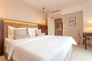 Sea-View Apartment in Hvar for 2 Guests