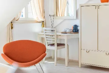 Sea View Apartment in Hvar for Up to 5 Guests