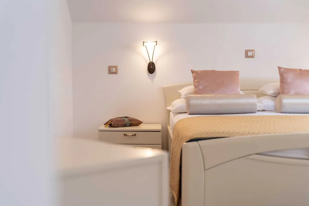 Sea View Apartment in Hvar for Up to 5 Guests