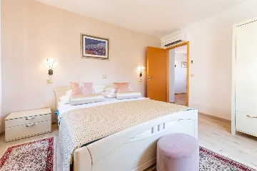 Sea View Apartment in Hvar for Up to 5 Guests