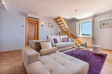 Sea View Apartment in Hvar for Up to 5 Guests