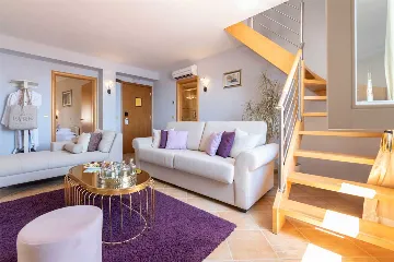Sea View Apartment in Hvar for Up to 5 Guests