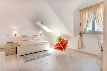 Sea View Apartment in Hvar for Up to 5 Guests