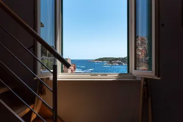 Sea View Apartment in Hvar for Up to 5 Guests
