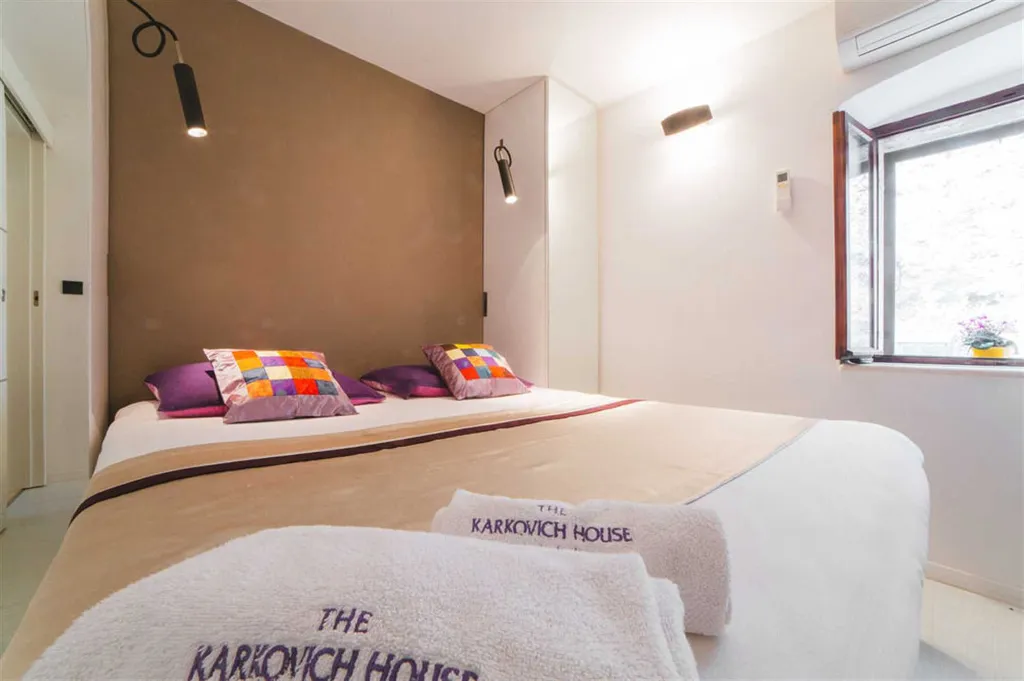 2-Bedroom Holiday House in Hvar