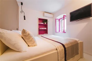 2-Bedroom Holiday House in Hvar