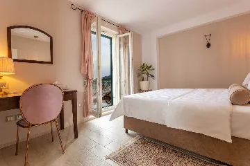 Hvar Sea-View Apartment with Two Balconies for 2