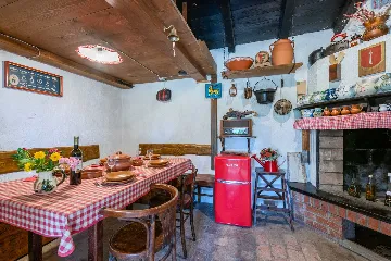 Kršan Holiday House with Swimming Pool