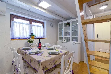 Kršan Holiday House with Swimming Pool