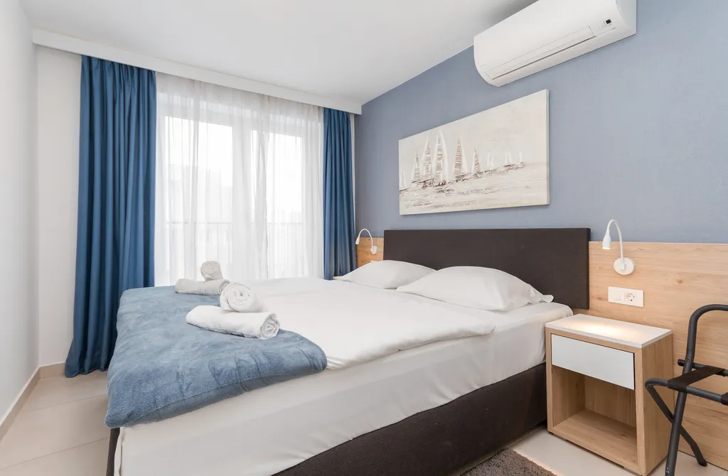 One-Bedroom Apartment in Umag for Up to 4