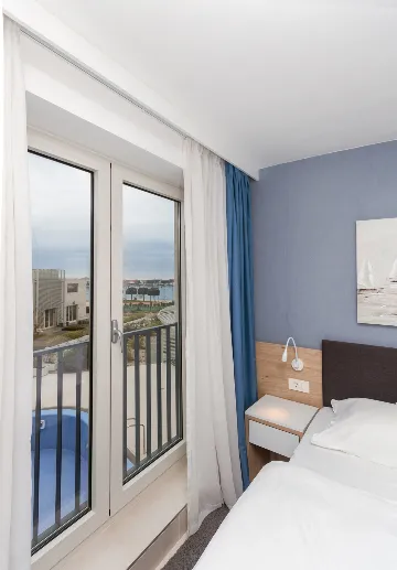 One-Bedroom Apartment in Umag for Up to 4