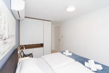 One-Bedroom Apartment in Umag for Up to 4