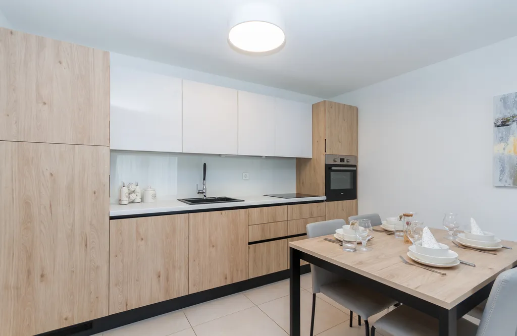 One-Bedroom Apartment in Umag for Up to 4