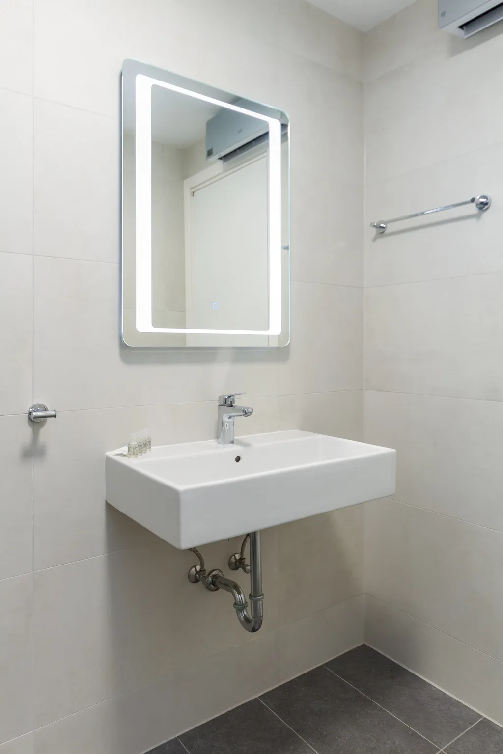 1-Bedroom Apartment in Umag for Up to 4