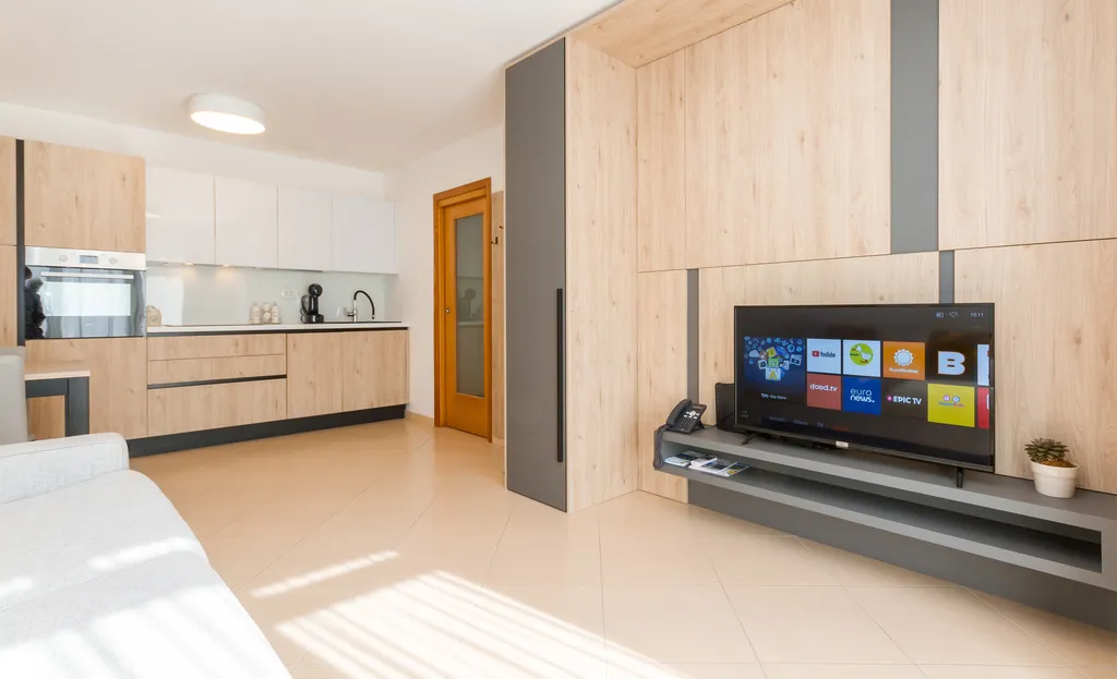 Studio Apartment with Terrace in Umag for 2