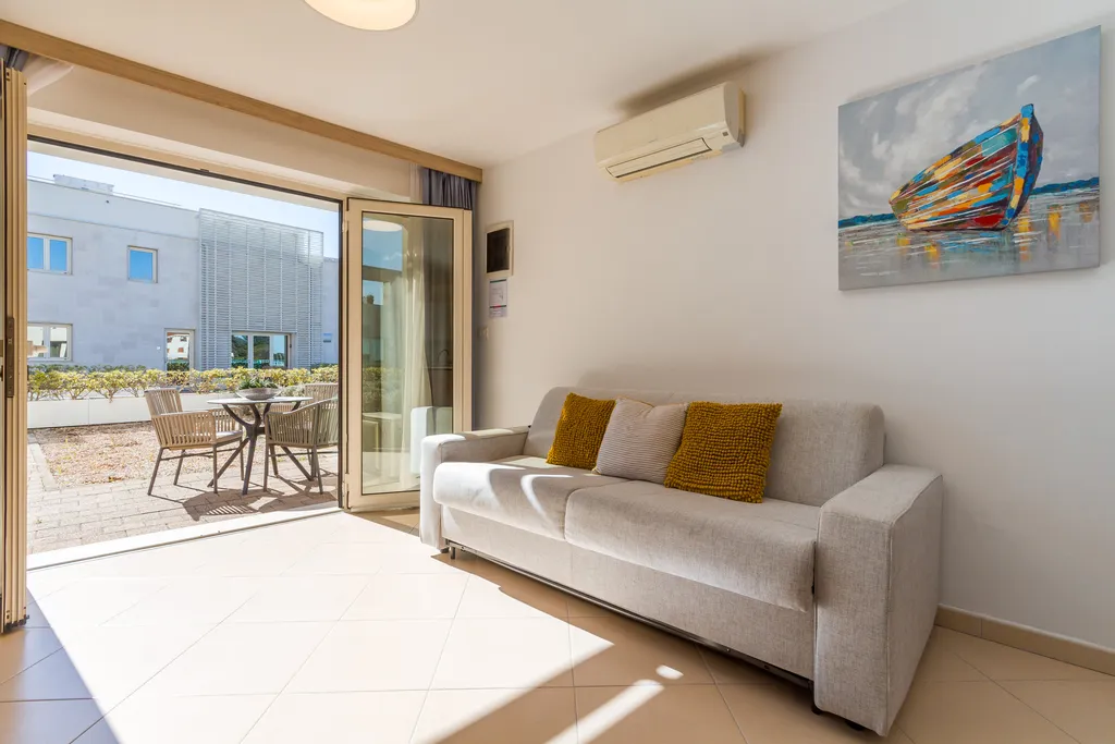 Studio Apartment with Terrace in Umag for 2