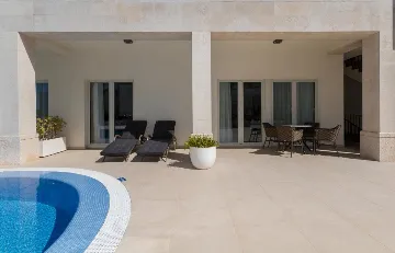 One-Bedroom Apartment with Terrace in Umag