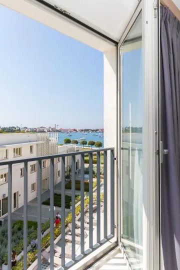 1-Bedroom Apartment in Umag (Up to 4 Guests)