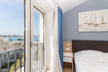 1-Bedroom Apartment in Umag (Up to 4 Guests)